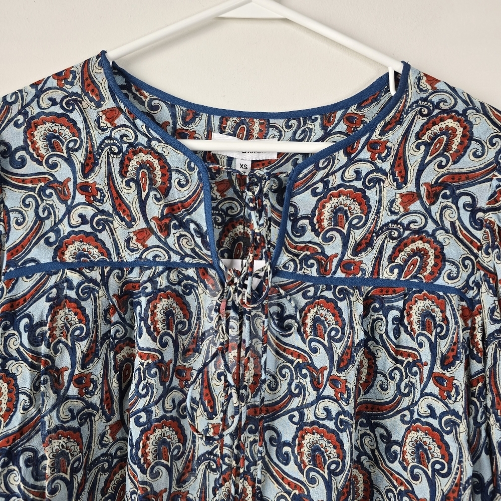 NWT Karina Grimaldi Eliza Long Sleeve Semi Sheer Blouse XS Blue Paisley Print - Picture 3 of 11